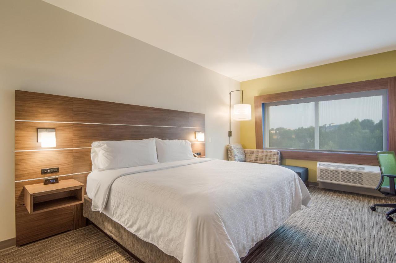 Holiday Inn Express & Suites - Asheboro By Ihg מראה חיצוני תמונה