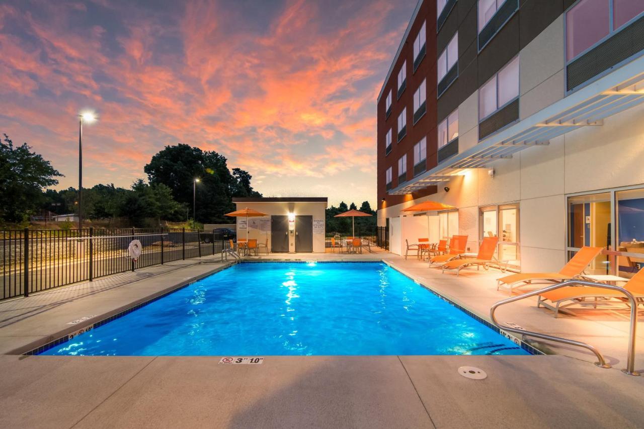Holiday Inn Express & Suites - Asheboro By Ihg מראה חיצוני תמונה
