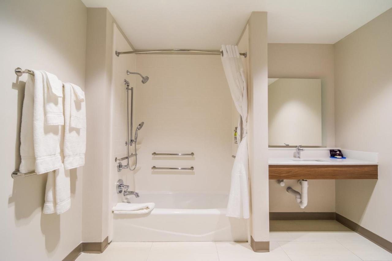 Holiday Inn Express & Suites - Asheboro By Ihg מראה חיצוני תמונה